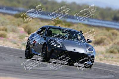 media/Apr-12-2024-Canyon Run Sundays (Fri) [[ae99c30423]]/5-Beginner (Green)/Session 3 (Turn 16)/